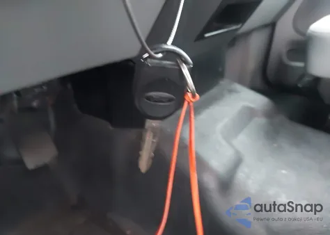 2007 Ford F-150 Stx/Xl/Xlt from USA, damaged, VIN 1FTRX12W47KA69010